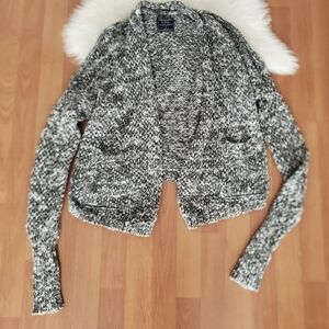 Abercrombie & Fitch Cropped Chunky Knit Green White Knit Open Front Cardigan
